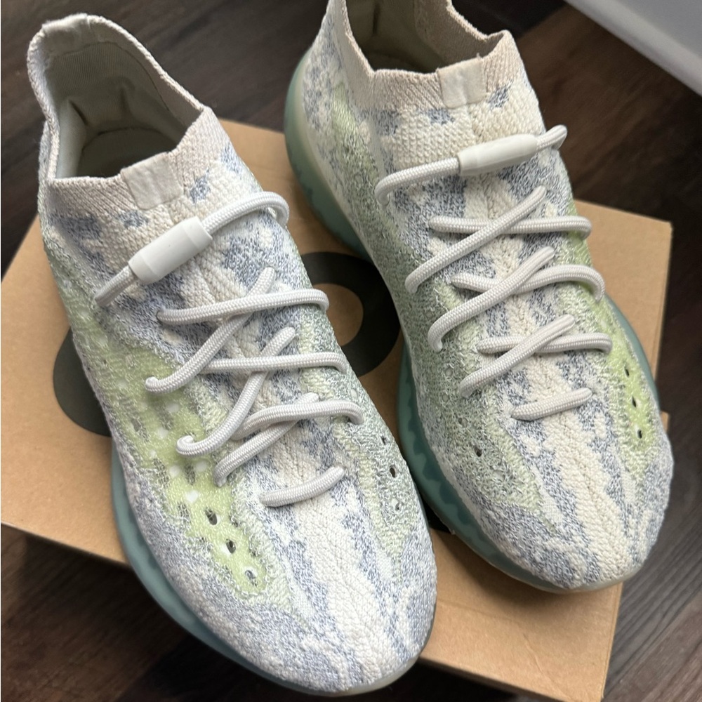 Yeezy 380 Alien Blue